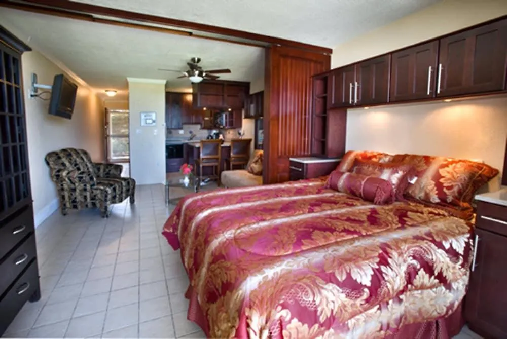 Sapphire Village Resort Benner